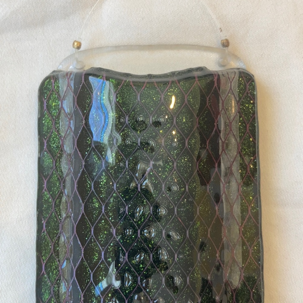 Sparkly Green Fishnet Wall-Mounted Glass Vase